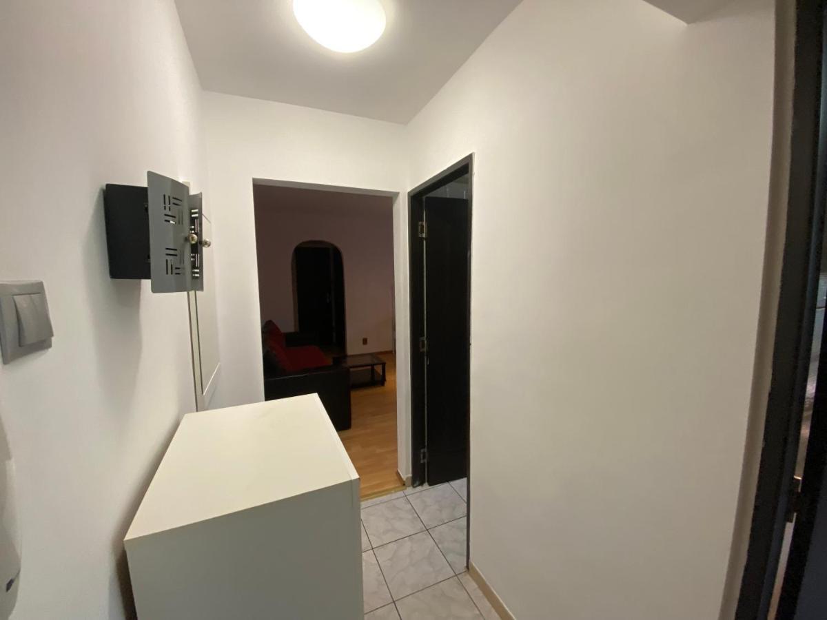 Sleep & Go Parcare Gratuita Self Check-In Leilighet Bucureşti Eksteriør bilde